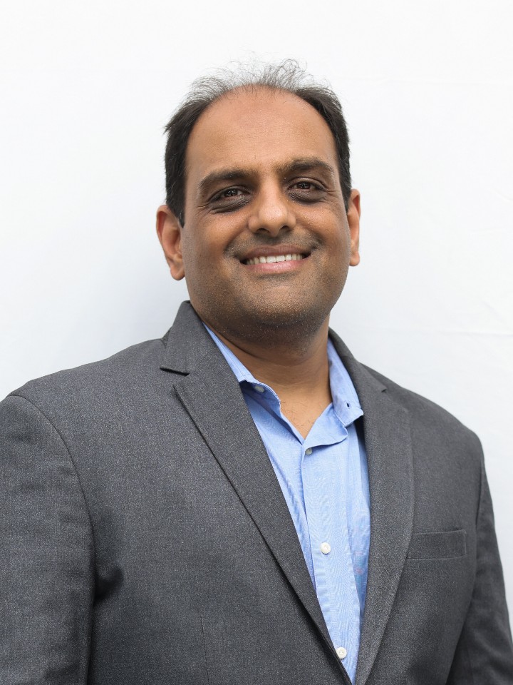 Portrait of Mayur Kamdar